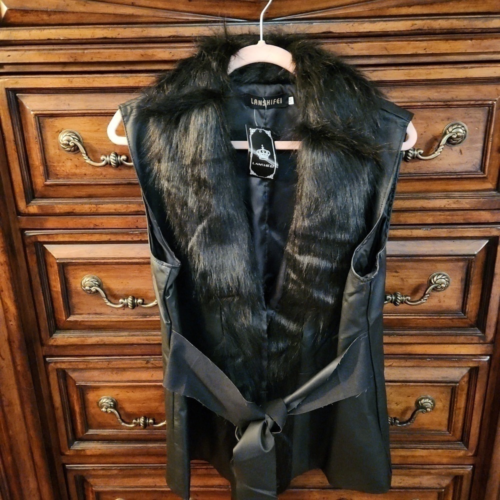 Lanshifei Black Faux Leather Vest Faux Fur Collar Trim Womens XXL